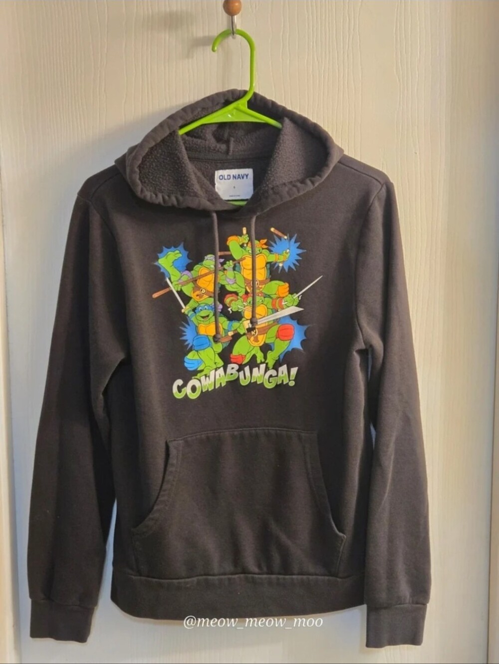 Old Navy Boys TMNT Cowabunga Graphic Hoodie Size S Black